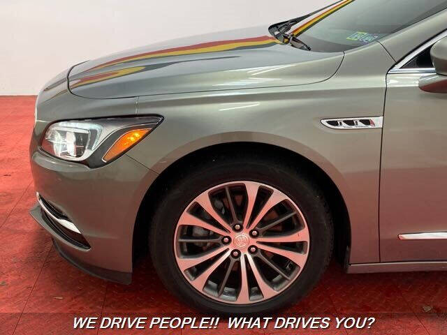 2017 Buick LaCrosse Essence