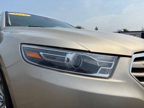 2018 Ford Taurus Limited