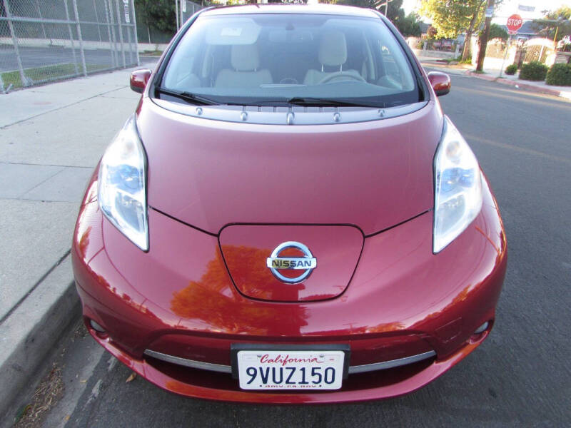 2011 Nissan LEAF SL