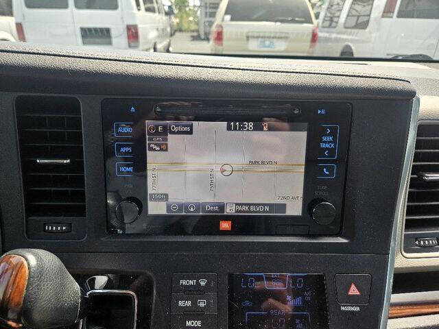 2015 Toyota Sienna