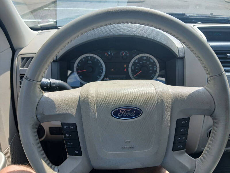 2010 Ford Escape XLT