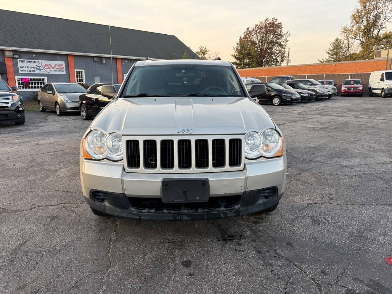 2010 Jeep Grand Cherokee for sale at AVS AUTO GROUP LLC in CLEVELAND, OH