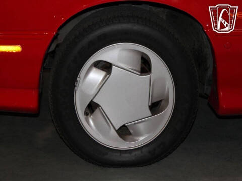 1993 Dodge Daytona ES