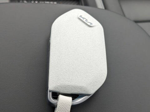 2024 Kia EV9 Light Long Range