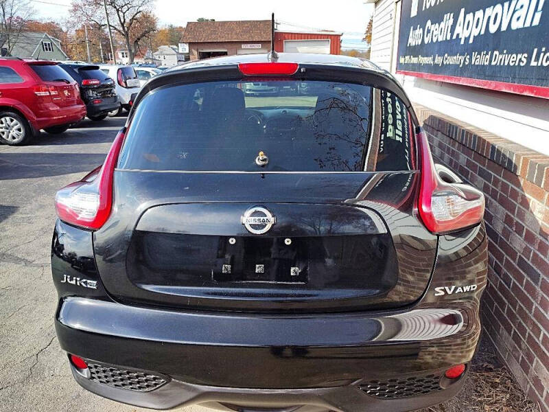 2016 Nissan JUKE SV