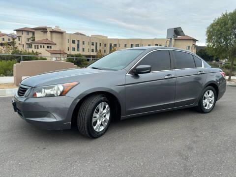 2009 Honda Accord for sale at CALIFORNIA AUTO GROUP in San Diego CA