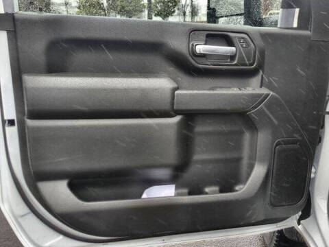 2025 GMC Sierra 2500HD Pro