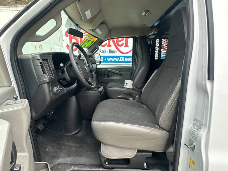 2024 GMC Savana 2500