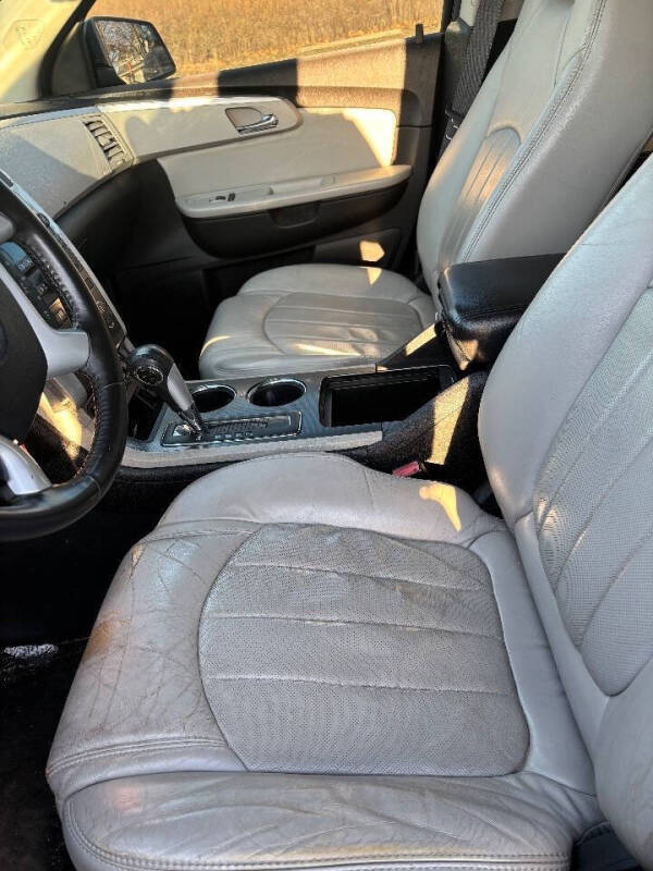 2010 Chevrolet Traverse LTZ