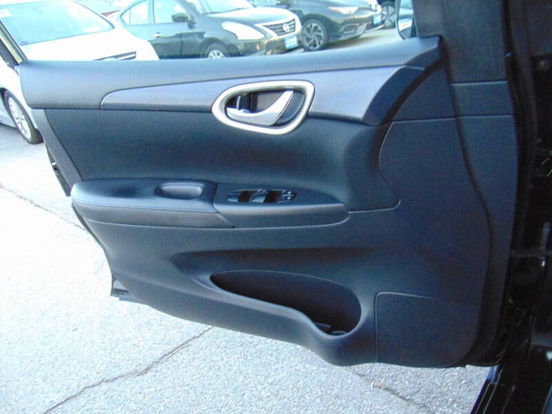 2019 Nissan Sentra SR