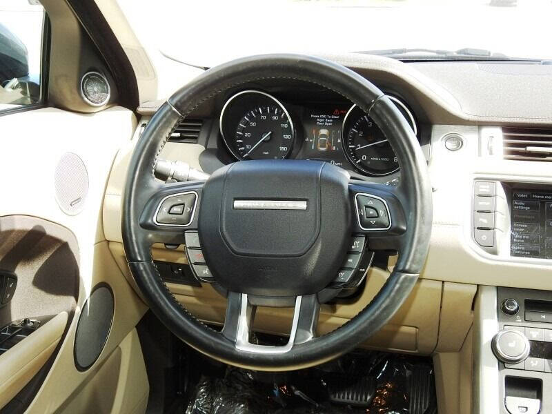 2015 Land Rover Range Rover Evoque  - $18,900