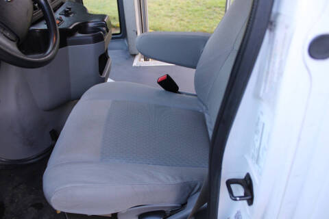 2015 Ford E-Series E-350 SD