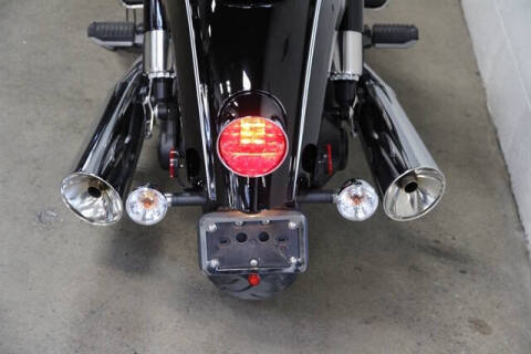 2016 Moto Guzzi ELDORADO 1