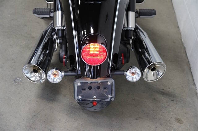2016 Moto Guzzi ELDORADO 1