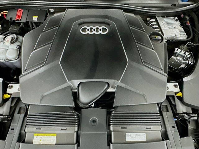 2023 Audi Q8 quattro Premium Plus 55 TFSI