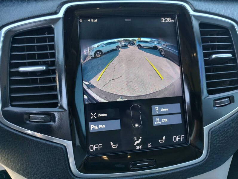 2019 Volvo XC90 T5 Momentum