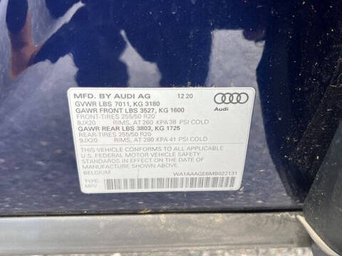 2021 Audi e-tron quattro Premium