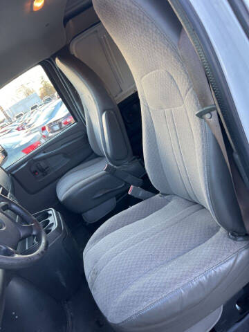 2015 Chevrolet Express 2500