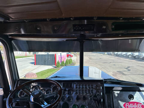 1992 Peterbilt 379