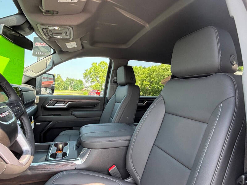 2025 GMC Sierra 2500HD