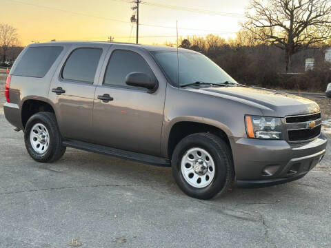 2013 Chevrolet Tahoe for sale at ECONO AUTO INC in Spotsylvania VA