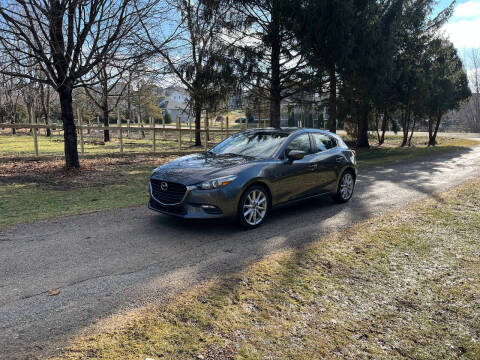 2017 Mazda MAZDA3 Touring