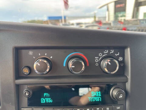 2025 Chevrolet Express 2500