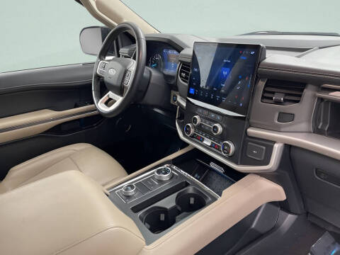 2023 Ford Expedition MAX XLT