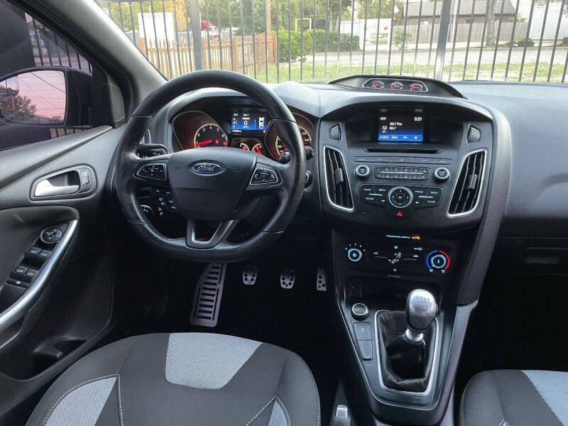 2016 Ford Focus ST