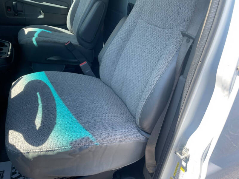 2015 Chevrolet Express 2500