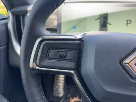 2022 Rivian R1T Adventure