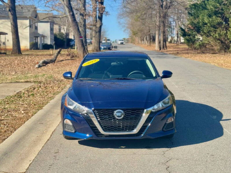 2019 Nissan Altima for sale at Road Rive in Charlotte NC