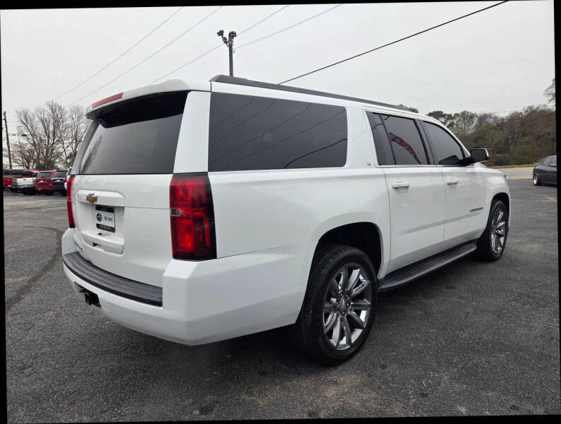 2017 Chevrolet Suburban LT