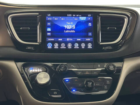 2017 Chrysler Pacifica