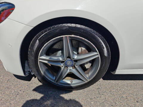 2017 Mercedes-Benz E-Class E 300