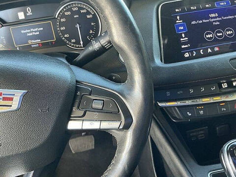 2020 Cadillac XT4 Premium Luxury