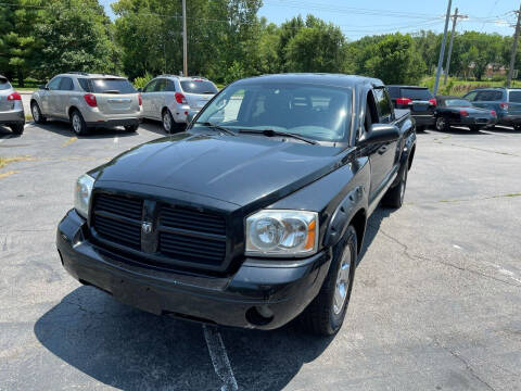 2007 Dodge Dakota for sale at Auto Choice in Belton MO