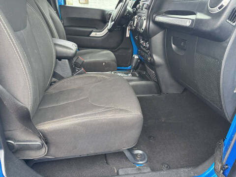 2016 Jeep Wrangler Unlimited Sahara