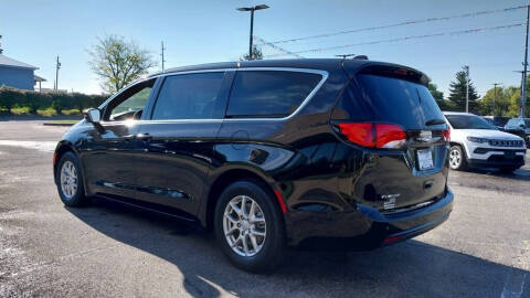 2026 Chrysler Voyager LX