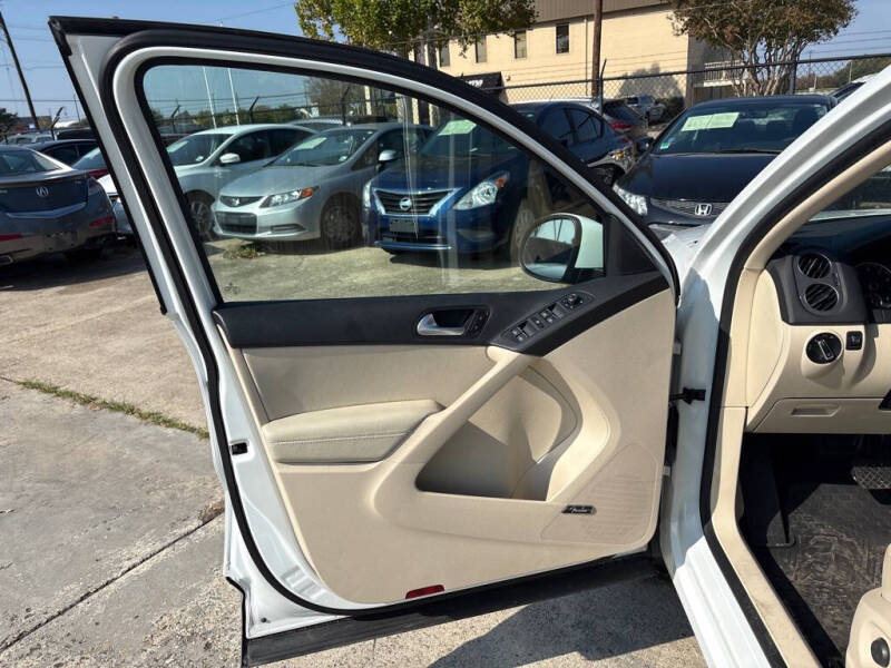 2017 Volkswagen Tiguan 2.0T SEL