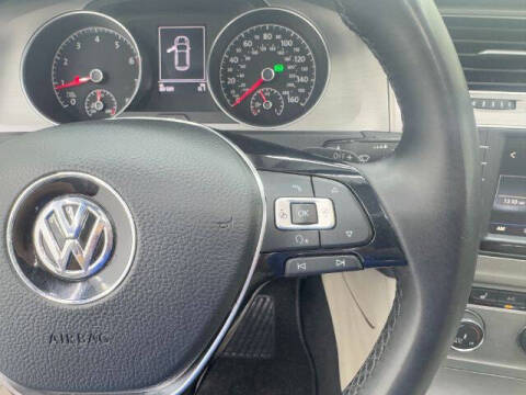 2017 Volkswagen Golf