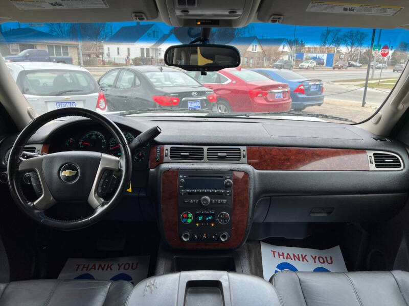 2011 Chevrolet Suburban LT