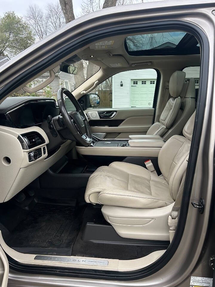 2018 Lincoln Navigator for sale at Quality Cars Machesney Park in Machesney Park, IL