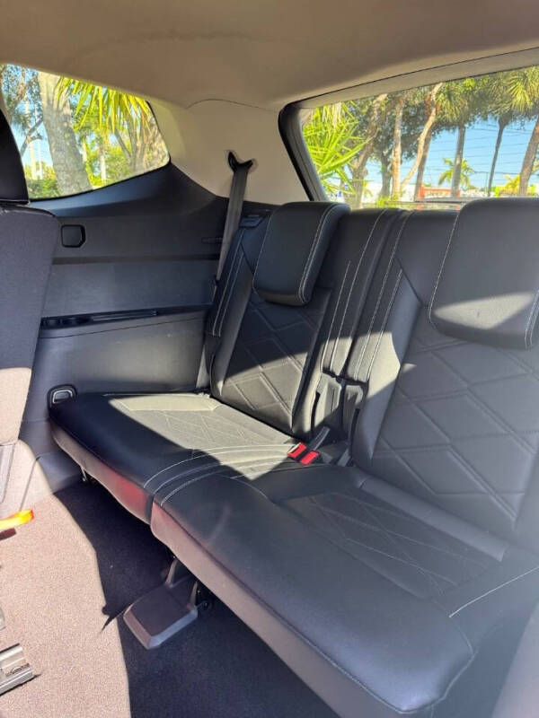 2024 Volkswagen Atlas SE