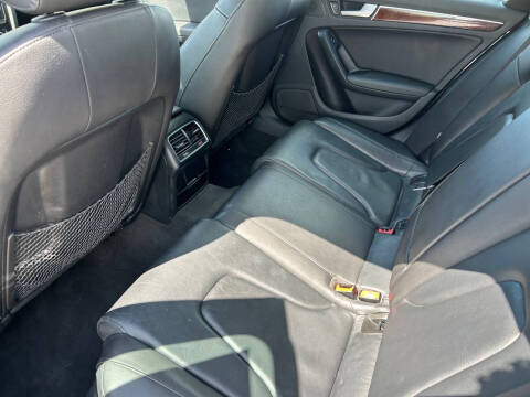 2011 Audi A4 2.0T quattro Premium Plus