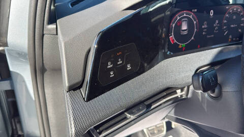 2026 Volkswagen Golf GTI SE