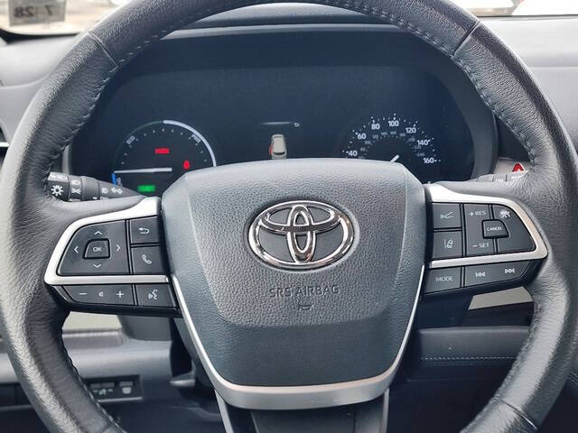 2023 Toyota Sienna XLE 7-Passenger