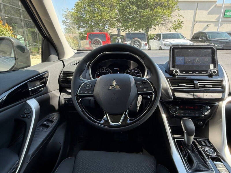 2026 Mitsubishi Eclipse Cross SE