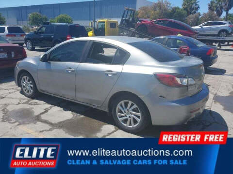 2012 Mazda MAZDA3 i Touring