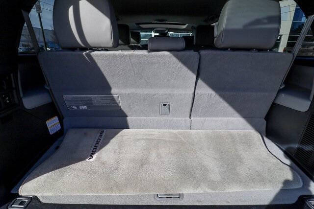 2018 Toyota Sequoia SR5